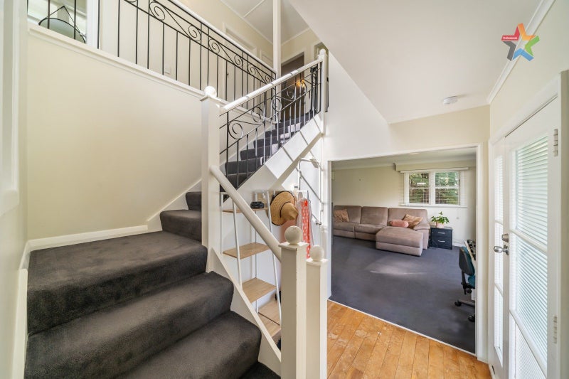 19 Thomas Street, Stokes Valley, Lower Hutt - Carousel 1