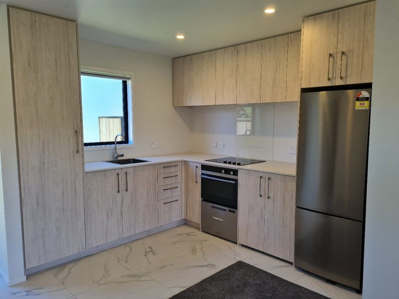 16/7 Ariki Street, Boulcott, Lower Hutt - Carousel 2