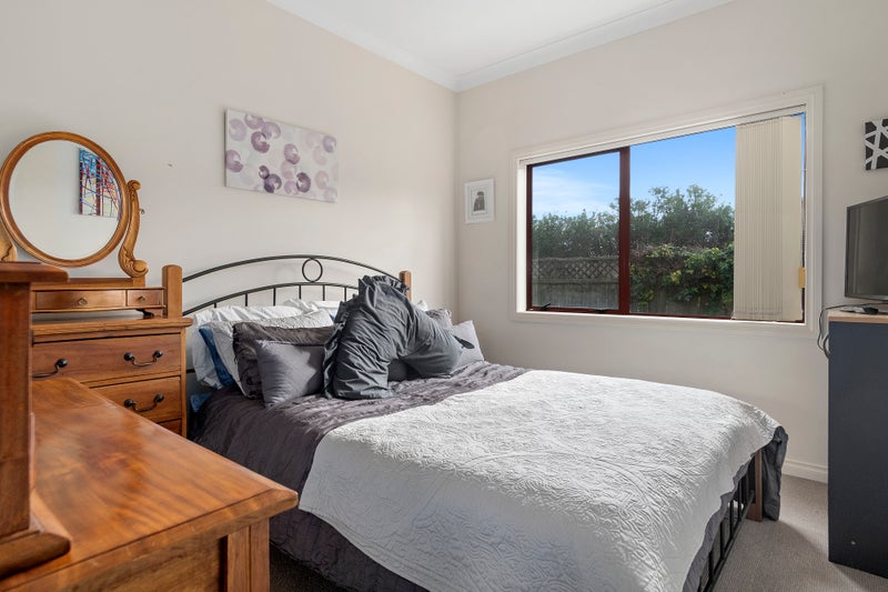 17B Ngatai Road, Otumoetai, Tauranga - Carousel 16