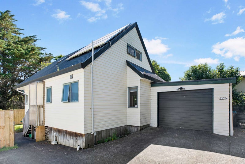 2102C Great North Road, Avondale, Auckland - Carousel 1