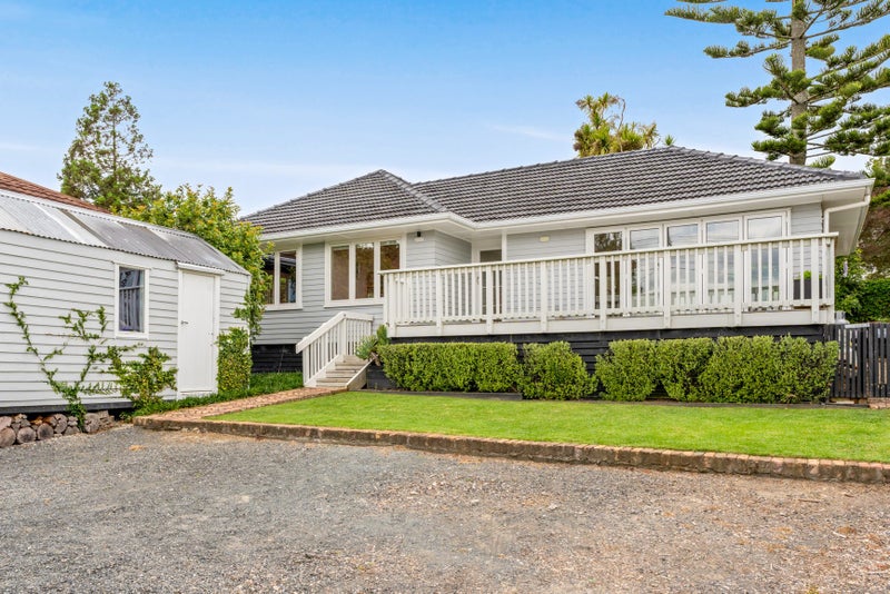 407A Main Road, Huapai, Kumeu - Carousel 1