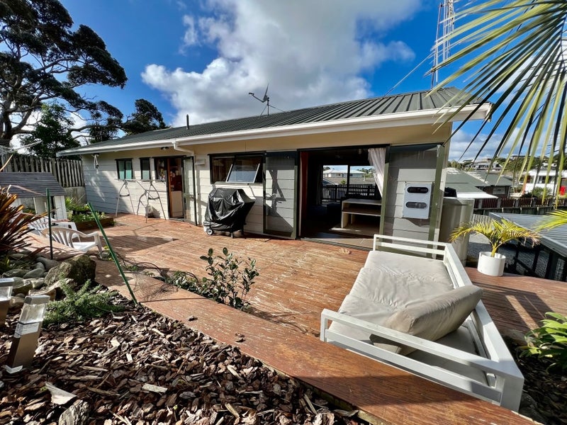 4A John Street, Raglan - Carousel 1