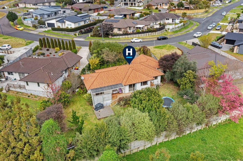 45 Te Otinga Place, Pyes Pa, Tauranga - Carousel 1