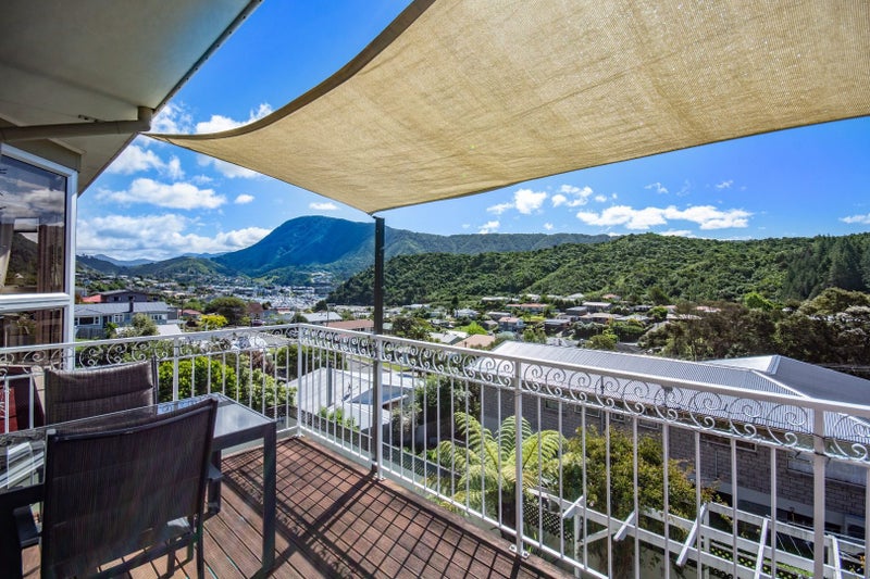 1 Seymour Street, Picton - Carousel 2