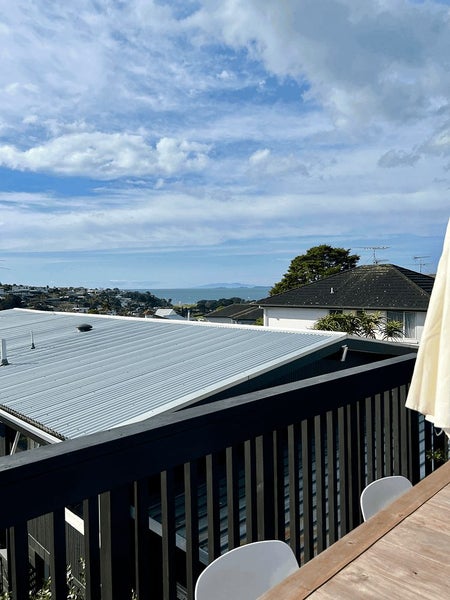1/51 East Coast Road, Milford, Auckland - Carousel 23