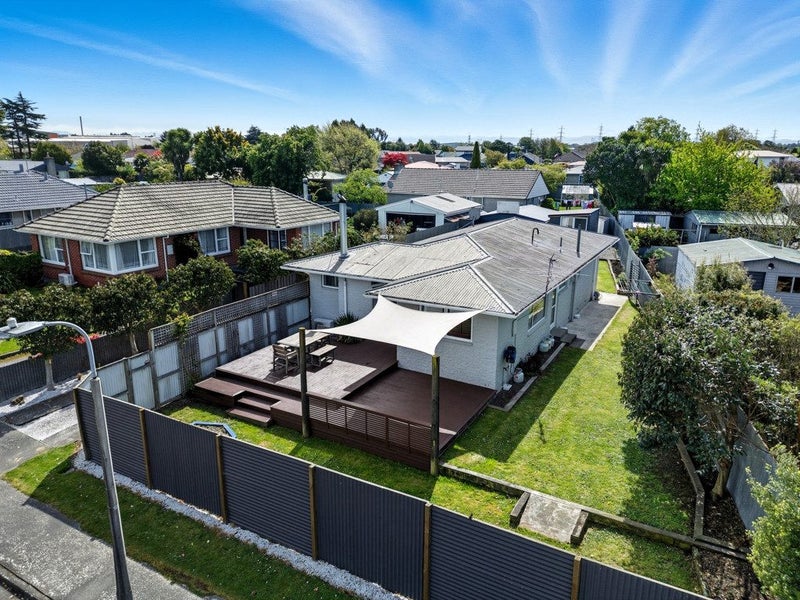 6 Roswell Place, Islington, Christchurch - Carousel 2