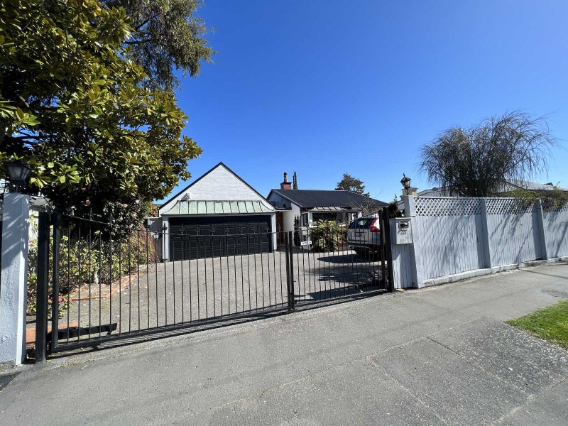 227 Clyde Road, Burnside, Christchurch - Carousel 20