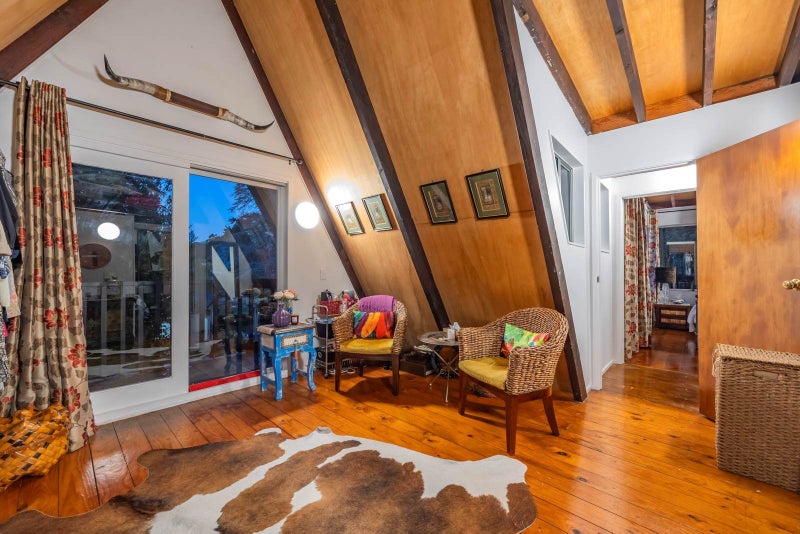 38 Glengarry Avenue, Manly, Whangaparaoa - Carousel 1