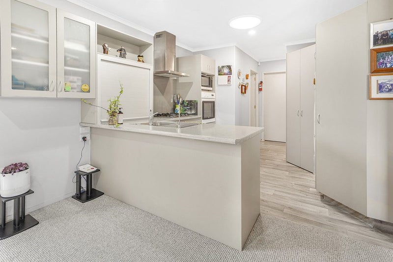 9 Grevillea Place, Melville, Hamilton - Carousel 2