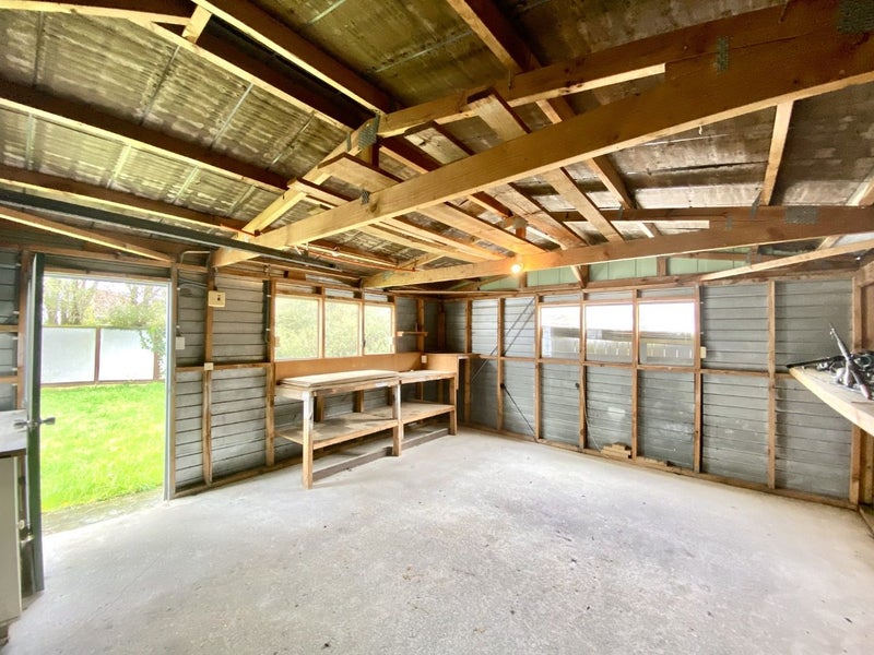 11 Akron Grove, Totara Park, Upper Hutt - Carousel 14