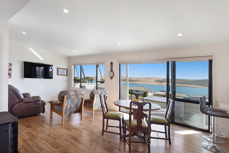 78 Fairlie Crescent, Opononi - Carousel 1