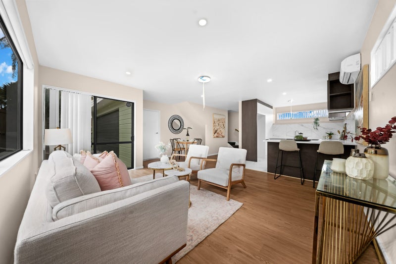 75 Girrahween Drive, Totara Vale, Auckland - Carousel 2
