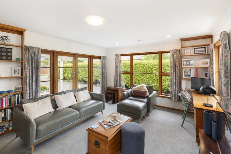 32 Flower Street, Bryndwr, Christchurch - Carousel 2