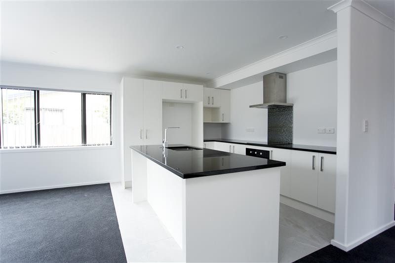 22 Charlotte Crescent, Dinsdale, Hamilton - Carousel 2