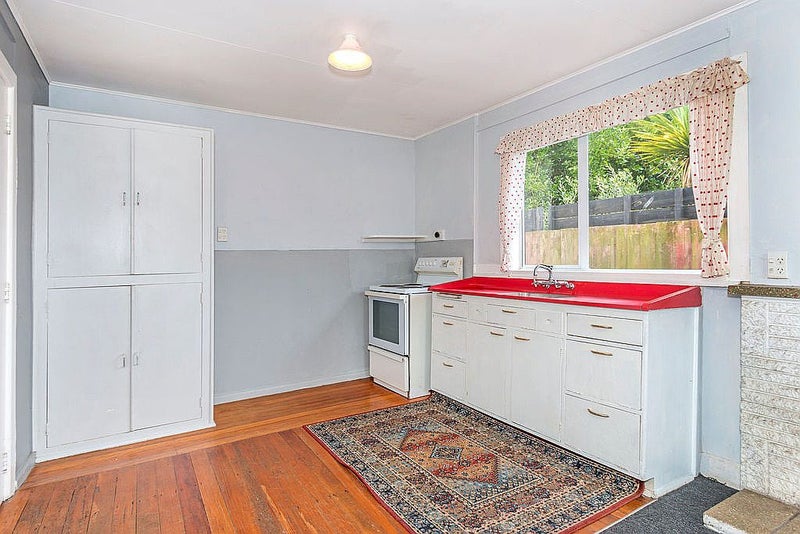 12 Shackleton Street, New Brighton, Christchurch - Carousel 2