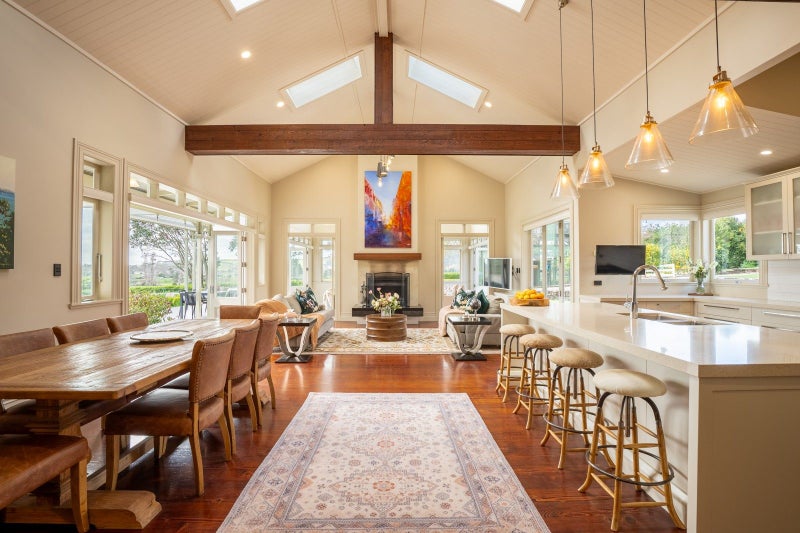 316 Monument Road, Papakura - Carousel 1