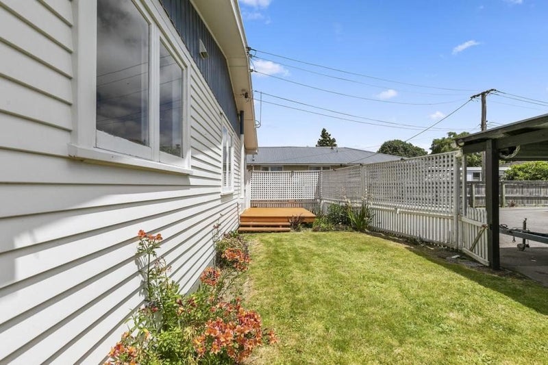 127A Martin Street, Wallaceville, Upper Hutt - Carousel 12