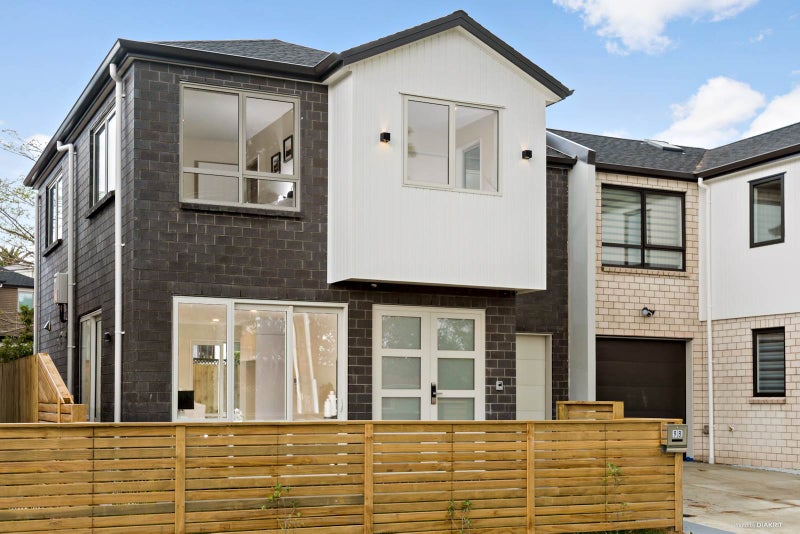 9B Becroft Drive, Forrest Hill, Auckland - Carousel 1