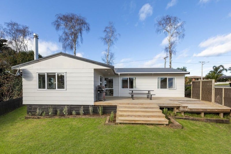 33E Waimapu Street, Greerton, Tauranga - Carousel 1