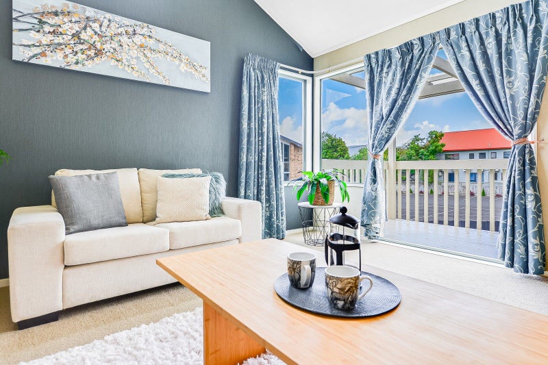 66A Palmerston Street, Hamilton Central, Hamilton - Carousel 27