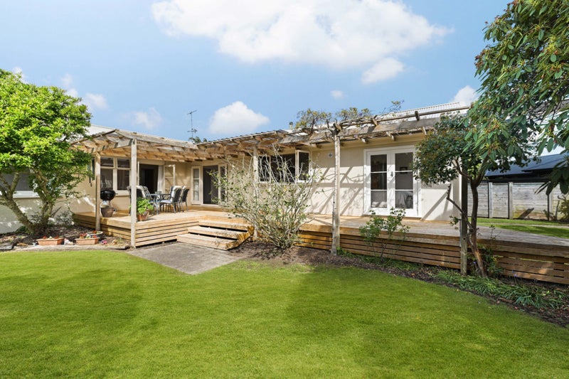 139 Beerescourt Road, Beerescourt, Hamilton - Carousel 1