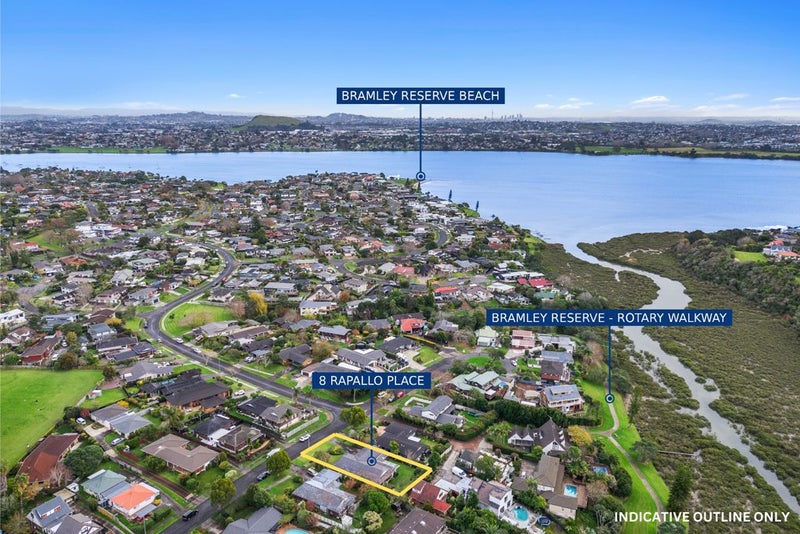 8 Rapallo Place, Farm Cove, Auckland - Carousel 2