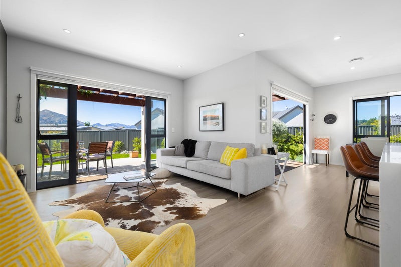 11 Marbleleaf Lane, Albert Town, Wanaka - Carousel 2