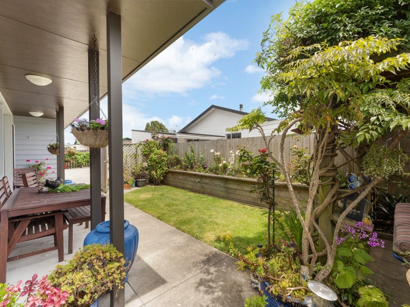 27A Tukapa Street, Westown, New Plymouth - Carousel 2