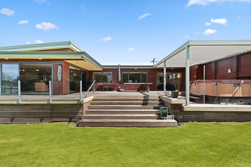 10 MacDiarmid Road, Beerescourt, Hamilton - Carousel 2