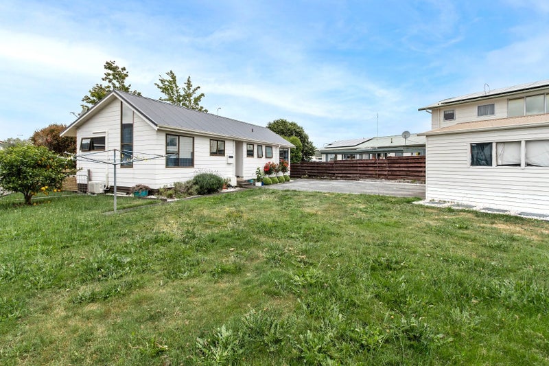 21 Hyde Avenue, Nawton, Hamilton - Carousel 15