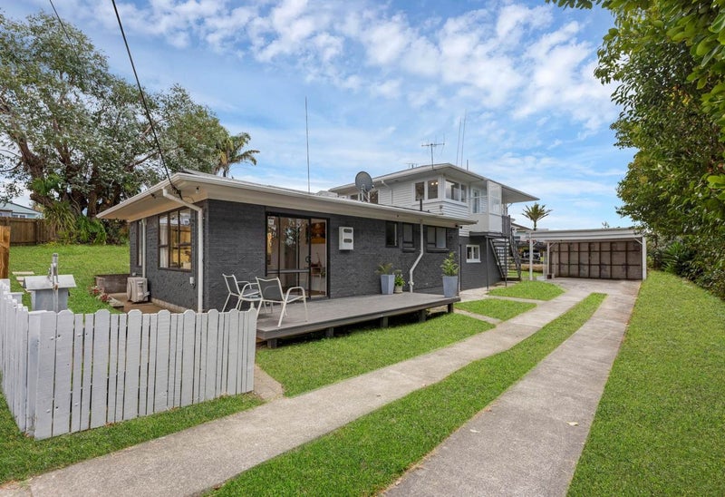 1/10 Mildmay Road, Henderson, Auckland - Carousel 1