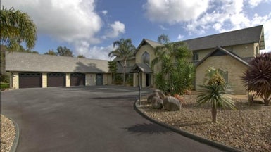 12 Briar Lane, Howick - Carousel 1