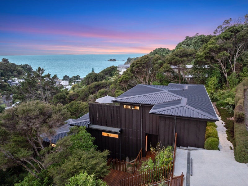 41A Tiri View Road, Palm Beach, Waiheke Island - Carousel 1