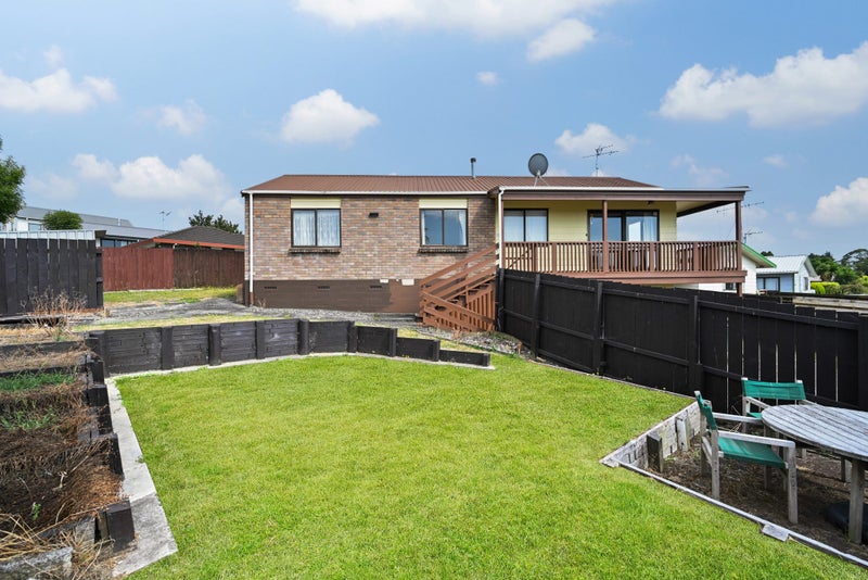 7 Tupelo Street, Pukete, Hamilton - Carousel 1