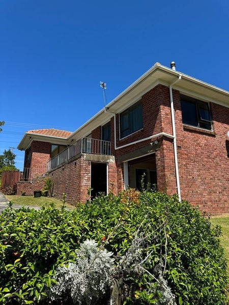 48 Litten Road, Cockle Bay, Auckland - Carousel 2