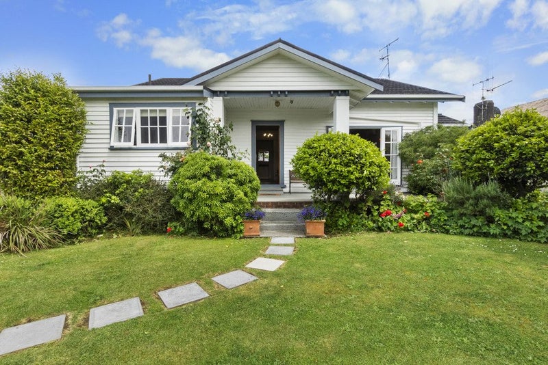 3 Saint Olpherts Avenue, Hamilton East, Hamilton - Carousel 1