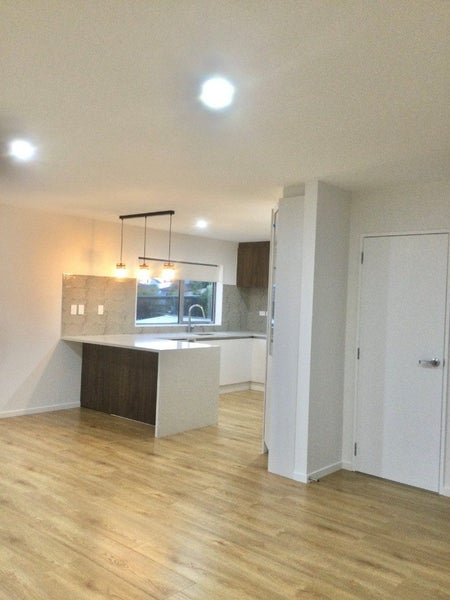 42B Bentleigh Avenue, New Windsor, Auckland - Carousel 2