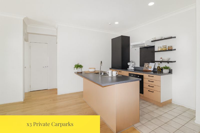 121/3 Morningside Drive, St Lukes, Auckland - Carousel 1