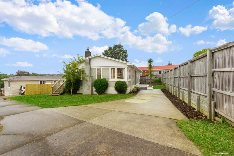 108A Woodglen Road, Glen Eden, Auckland - Carousel 1