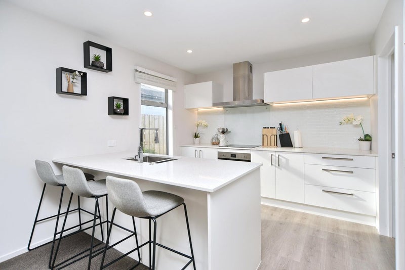 9 Arapawa Street, Belfast, Christchurch - Carousel 2