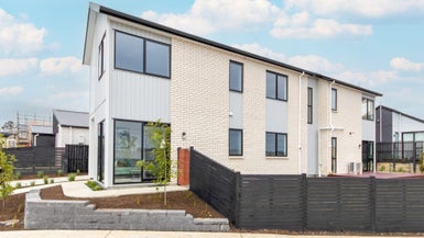 51 Puwha Street, Massey, Auckland - Carousel 1