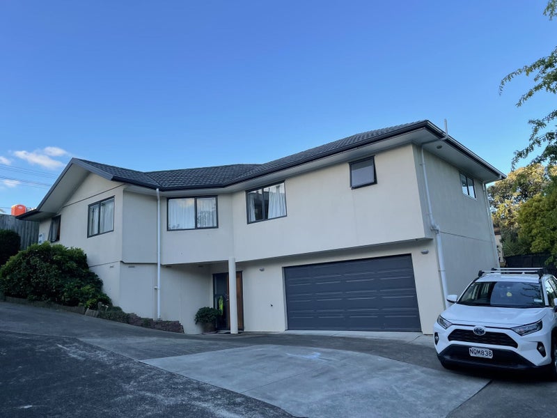 689B Beach Road, Rothesay Bay, Auckland - Carousel 1