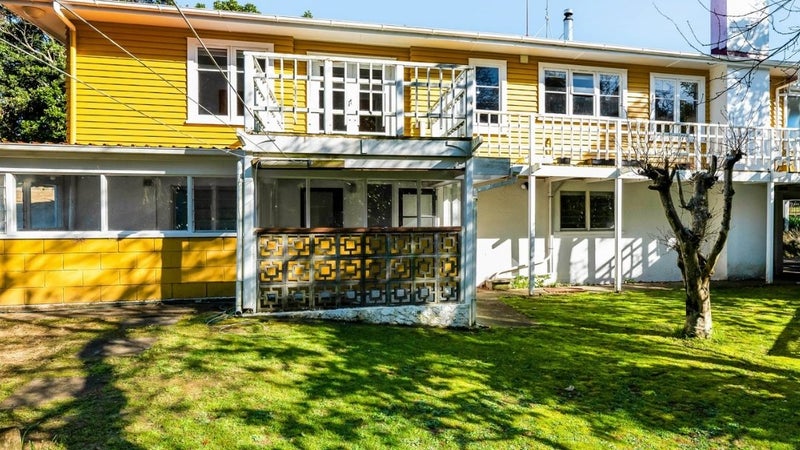 402 South Road, Hawera - Carousel 1