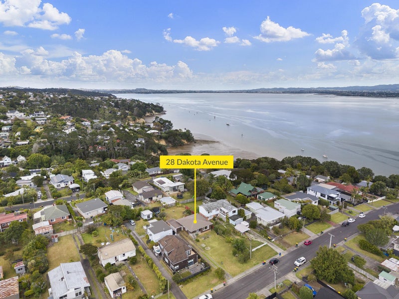 28 Dakota Avenue, Beach Haven, Auckland - Carousel 25