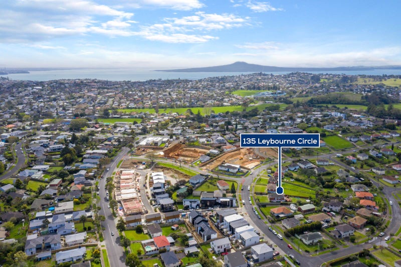 135 Leybourne Circle, Glen Innes, Auckland - Carousel 8