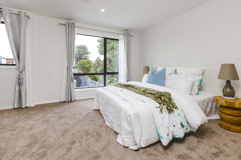 2/1 Tennessee Avenue, Mangere East, Auckland - Carousel 2