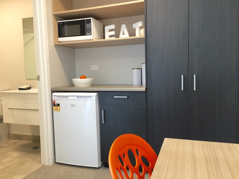 1/3 May Road, Mount Roskill, Auckland - Carousel 7