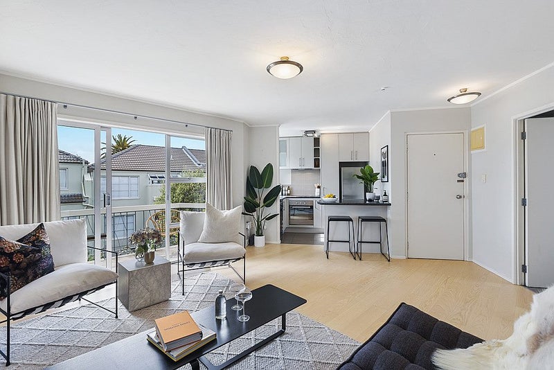 9/5 Curran Street, Herne Bay, Auckland - Carousel 2