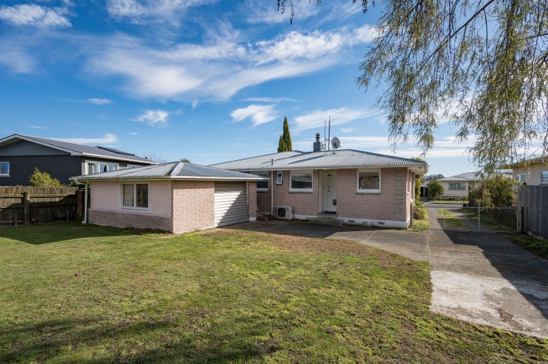 21 Tennyson Crescent, Stoke, Nelson - Carousel 2