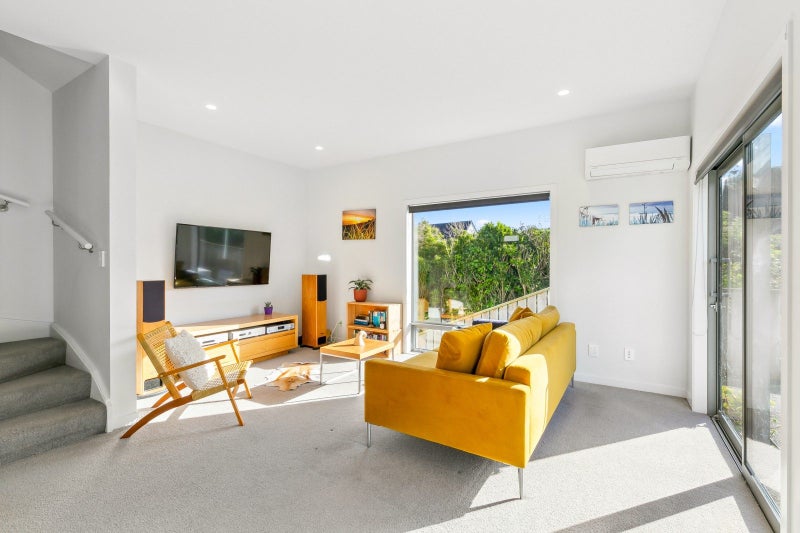 6/30 Monowai Road, Johnsonville, Wellington - Carousel 2